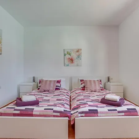 Villa Lea *